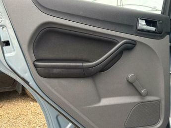 Ford Focus 1.6 Zetec 5dr