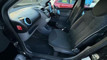 Peugeot 107 1.0 12V Millesim Euro 4 5dr