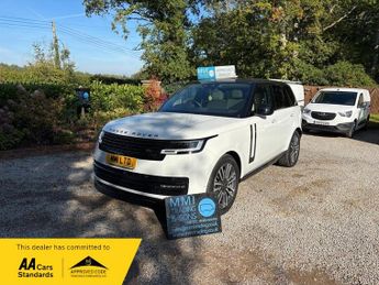Land Rover Range Rover 3.0 D300 MHEV SE SUV 5dr Diesel Auto 4WD Euro 6 (s/s) (300 ps)