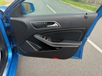 Mercedes-Benz A Class 1.6 A180 Sport 7G-DCT Euro 6 (s/s) 5dr