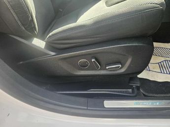 Ford Edge TITANIUM TDCI