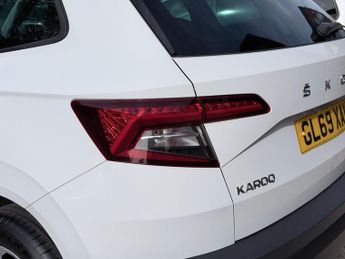 Skoda Karoq SE TECHNOLOGY TDI DSG BUY NO DEPOSIT FROM £59 A WEEK apple play