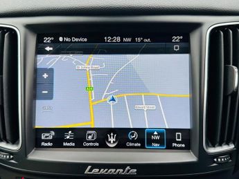 Maserati Levante D V6