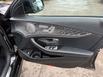 Mercedes-Benz E Class 2.0 E220dh MHEV AMG Line Night Edition (Premium Plus) Estate 5dr