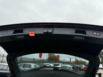 Mercedes-Benz E Class 2.0 E220dh MHEV AMG Line Night Edition (Premium Plus) Estate 5dr