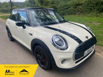 MINI Cooper COOPER CLASSIC 1.5