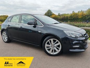 Vauxhall Astra 1.6 16v Tech Line GT Hatchback 5dr Petrol Manual Euro 5 (115 ps)