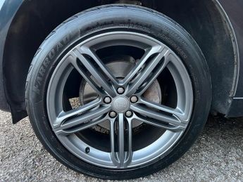 Audi Q5 TFSI QUATTRO S LINE PLUS