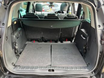 Peugeot 5008 BLUE HDI S/S ALLURE