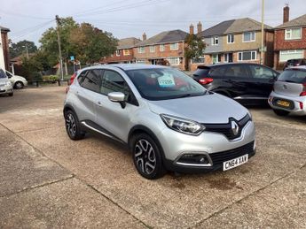 Renault Captur 1.2 TCe Dynamique S MediaNav SUV 5dr Petrol EDC Euro 5 (120 ps)