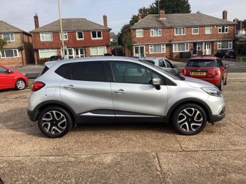 Renault Captur 1.2 TCe Dynamique S MediaNav SUV 5dr Petrol EDC Euro 5 (120 ps)