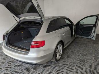Audi A4 Avant 2.0 TDI S line Multitronic Euro 5 (s/s) 5dr