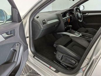 Audi A4 Avant 2.0 TDI S line Multitronic Euro 5 (s/s) 5dr