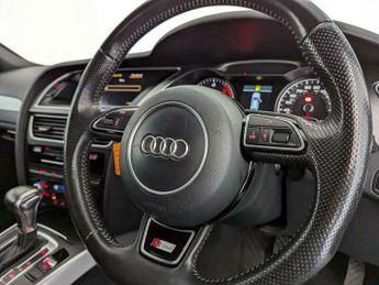 Audi A4 Avant 2.0 TDI S line Multitronic Euro 5 (s/s) 5dr