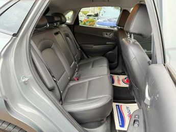 Hyundai KONA 64kWh Premium SE Auto 5dr (7kW Charger)