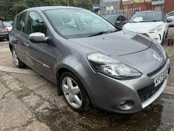 Renault Clio 1.2 Dynamique TomTom Euro 5 5dr