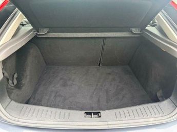Ford Focus 1.6 Zetec Climate 5dr