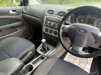 Ford Focus 1.6 Zetec Climate 5dr
