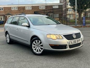 Volkswagen Passat 2.0 FSI S Tiptronic Euro 4 5dr