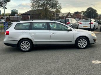 Volkswagen Passat 2.0 FSI S Tiptronic Euro 4 5dr
