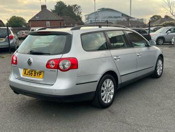 Volkswagen Passat 2.0 FSI S Tiptronic Euro 4 5dr