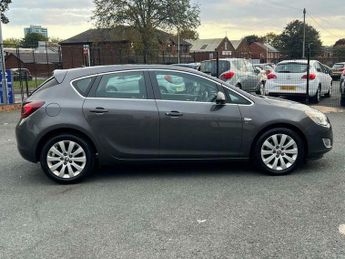 Vauxhall Astra 1.7 CDTi ecoFLEX Elite Euro 5 5dr