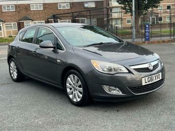 Vauxhall Astra 1.7 CDTi ecoFLEX Elite Euro 5 5dr