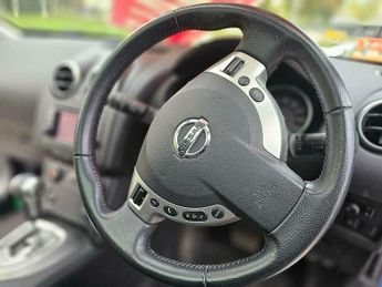 Nissan Qashqai 2.0 dCi Tekna 4WD 5dr