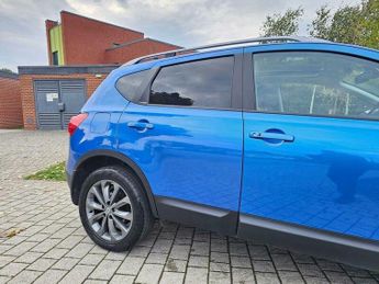 Nissan Qashqai 2.0 dCi Tekna 4WD 5dr