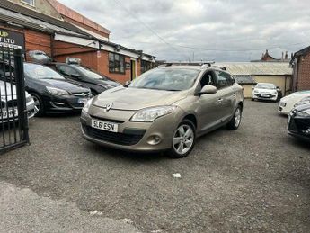 Renault Megane 1.5 dCi Dynamique TomTom Sport Tourer Euro 5 5dr