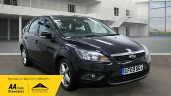 Ford Focus 1.6 Zetec Hatchback 5dr Petrol Automatic (184 g/km, 99 bhp)
