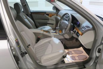 Mercedes E Class E280 CDI ELEGANCE 221
