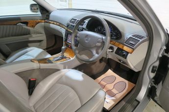 Mercedes E Class E280 CDI ELEGANCE 221