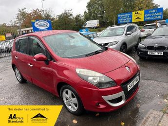 Renault Scenic DYNAMIQUE TOMTOM DCI
