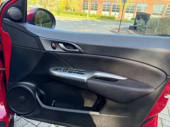 Honda Civic 1.8 i-VTEC ES Hatchback 5dr Petrol Automatic (169 g/km, 138 bhp)