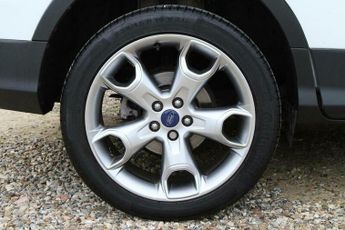 Ford Kuga 2.0 TDCi Titanium X Powershift AWD Euro 5 5dr