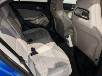 Mercedes-Benz A Class 1.5 A180 CDI Sport 7G-DCT Euro 5 (s/s) 5dr