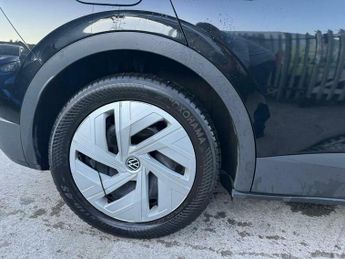 Volkswagen ID4 Pro Performance 77kWh Life SUV 5dr Electric Auto (204 ps)