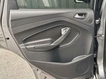 Ford Kuga 2.0 TDCi Titanium Powershift AWD Euro 5 5dr