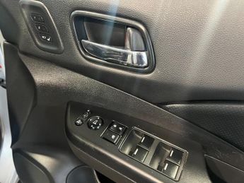Honda CR-V 2.2 i-DTEC *EX* AUTO SUV 2.2 DIESEL 4WD (150 ps)