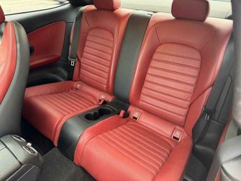 Mercedes-Benz C Class 2.0 C300 AMG Line (Premium) 7G-Tronic+ Euro 6 (s/s) 2dr