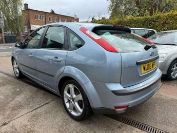 Ford Focus 1.6 Zetec Climate 5dr