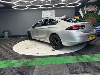 Vauxhall Insignia 1.6 Turbo D BlueInjection Elite Nav Grand Sport Euro 6 (s/s) 5dr