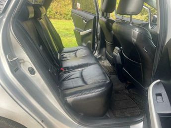 Toyota Prius 1.8 VVT-h T3 CVT Euro 5 (s/s) 5dr
