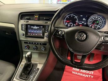 Volkswagen Golf 2.0 TDI BlueMotion Tech SE Hatchback 5dr Diesel DSG Euro 5 (s/s)