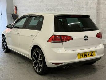 Volkswagen Golf 2.0 TDI BlueMotion Tech SE Hatchback 5dr Diesel DSG Euro 5 (s/s)