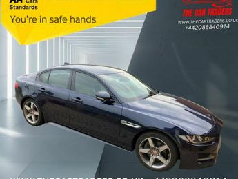 Jaguar XE R-SPORT INGENIUM