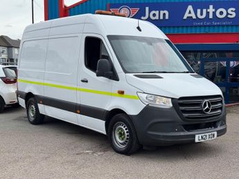 Mercedes R Class 2.0 317 CDI Progressive Panel Van 5dr Diesel G-Tronic RWD L2 H2 