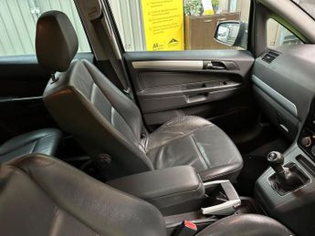 Vauxhall Zafira 1.7 CDTi ecoFLEX Elite MPV 5dr Diesel Manual Euro 5 (110 ps)