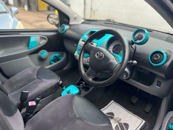 Toyota AYGO VVT-I BLACK MM